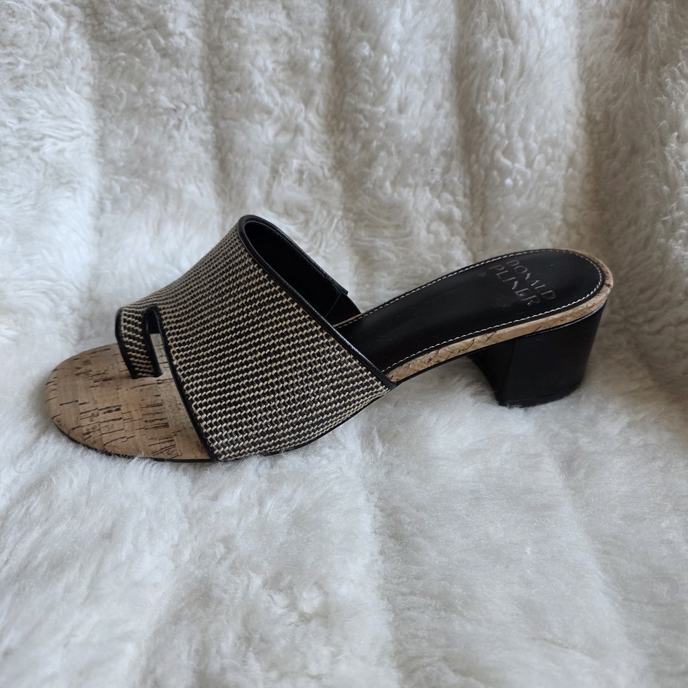 Donald J. Pliner Black and Tan Slide Sandals